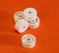 White nylon 10mm (�in) spacers