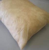 1 kilo bag of polyester fibre cushion filling 