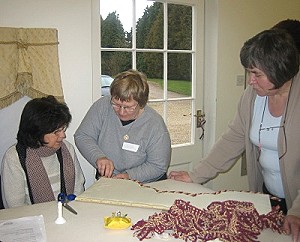 Practical 1-day Flat pelmet making course