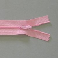 Baby pink 56cm (22in) zip 